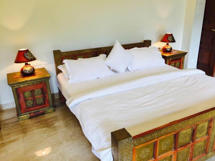 Villa Dolphin Heights 5bhk Sea View Pool *
