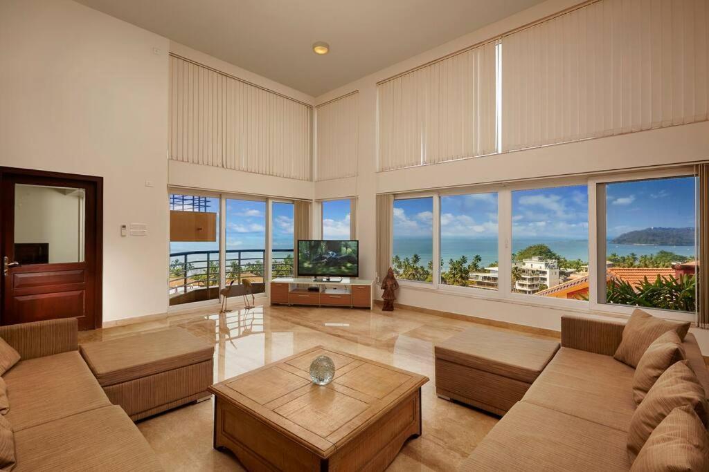 Villa Dolphin Heights 5bhk Sea View Pool Candolim