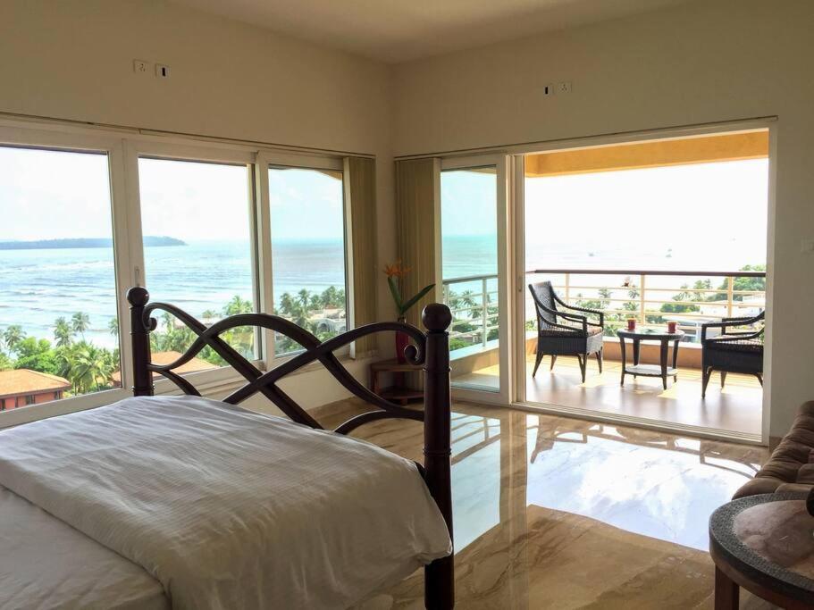 Dolphin Heights 5bhk Sea View Pool Villa Candolim