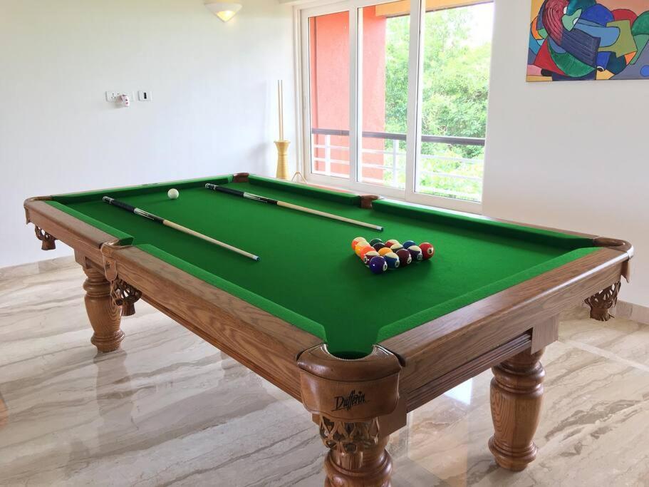 Villa Dolphin Heights 5bhk Sea View Pool *