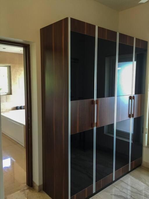 Dolphin Heights 5bhk Sea View Pool *
