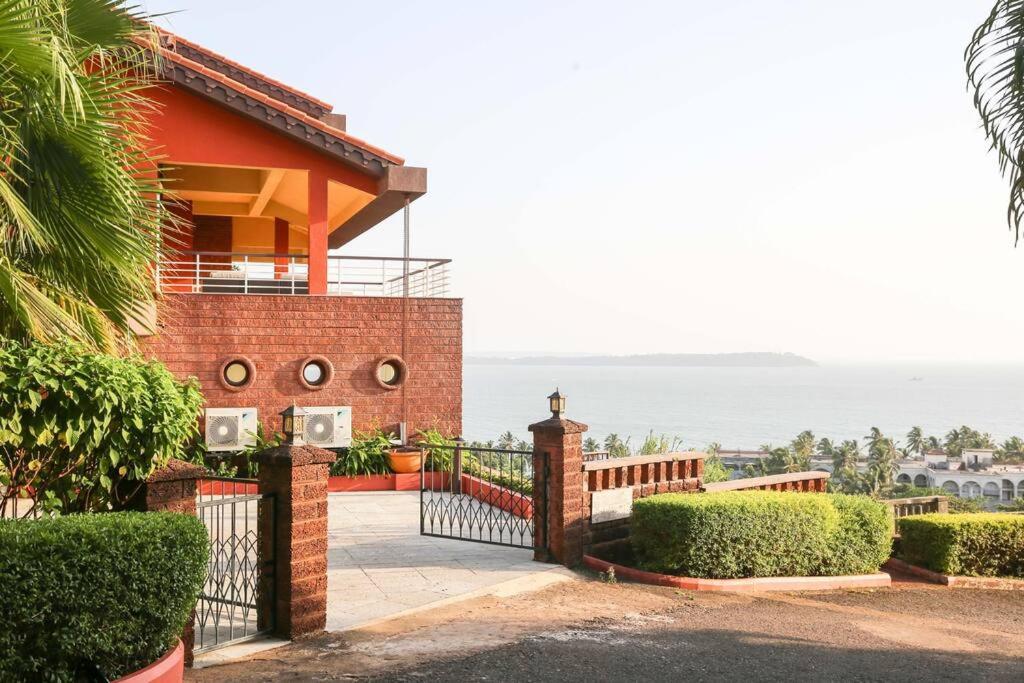 Villa Dolphin Heights 5bhk Sea View Pool *