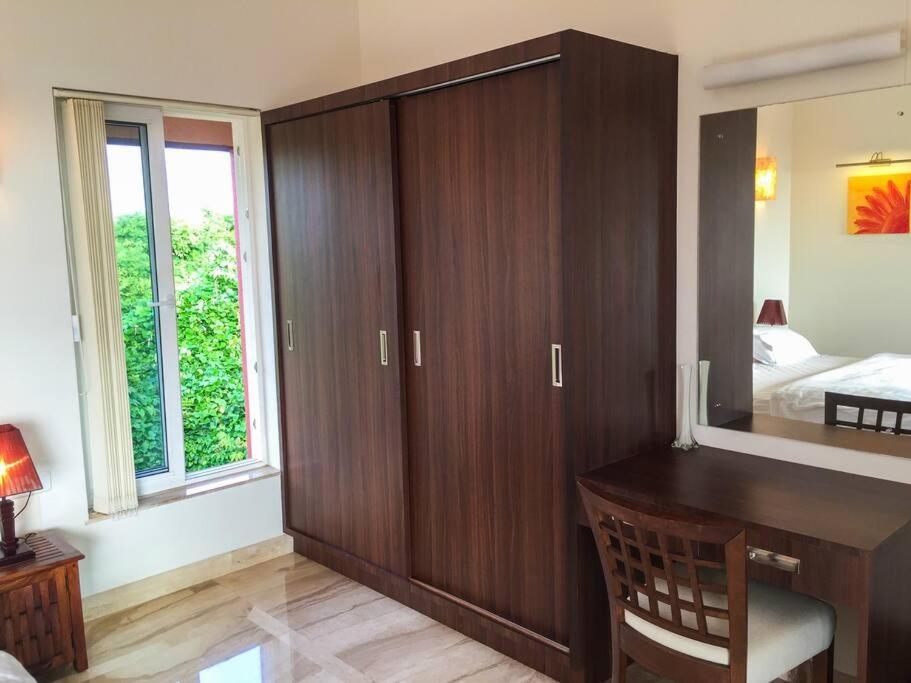 Dolphin Heights 5bhk Sea View Pool Candolim